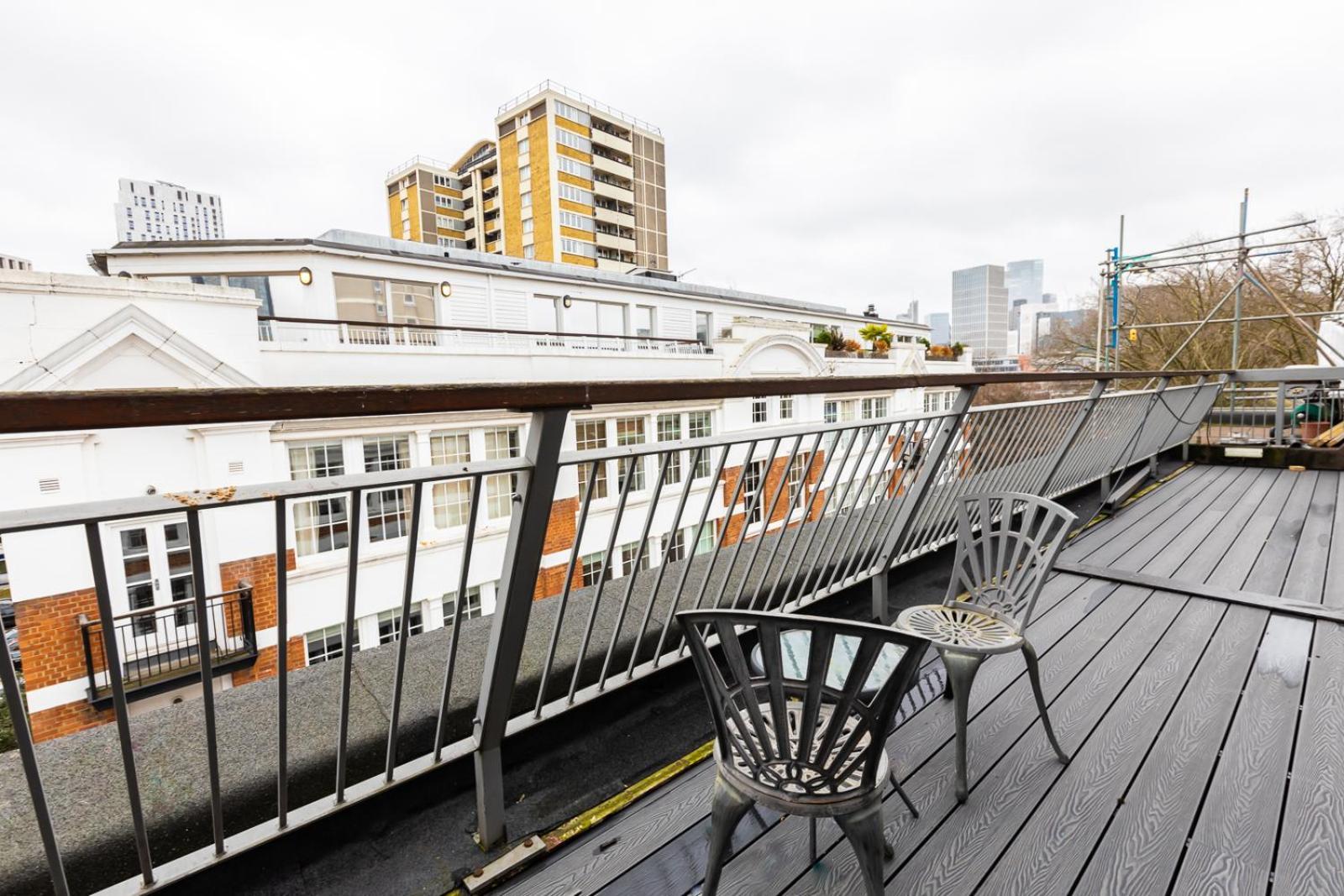 Luxury Penthouse In Central Londra Exterior foto